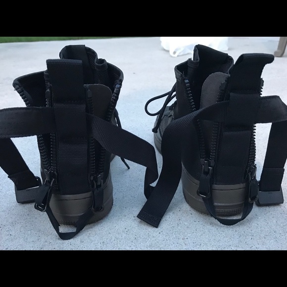 Nike SF Air Force 1 Mid - Picture 6 of 7